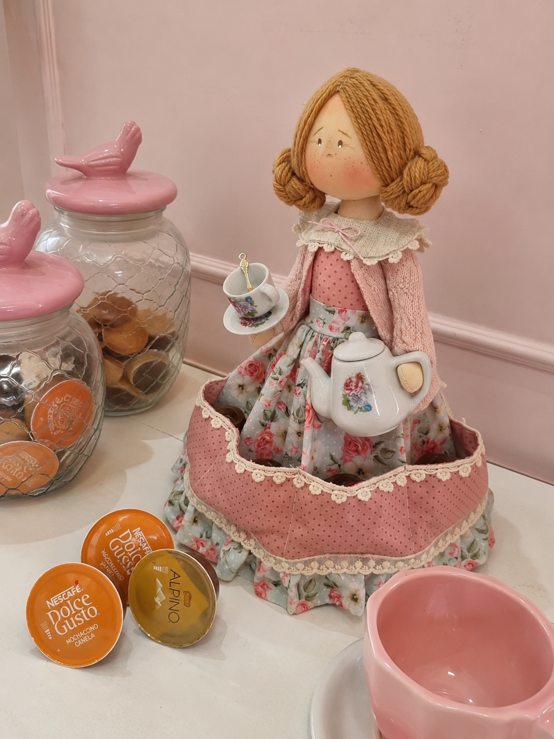 Boneca Porta Chá em detalhe